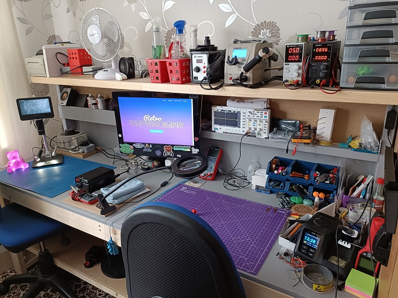 The workshop, with a remarkably tidy bench